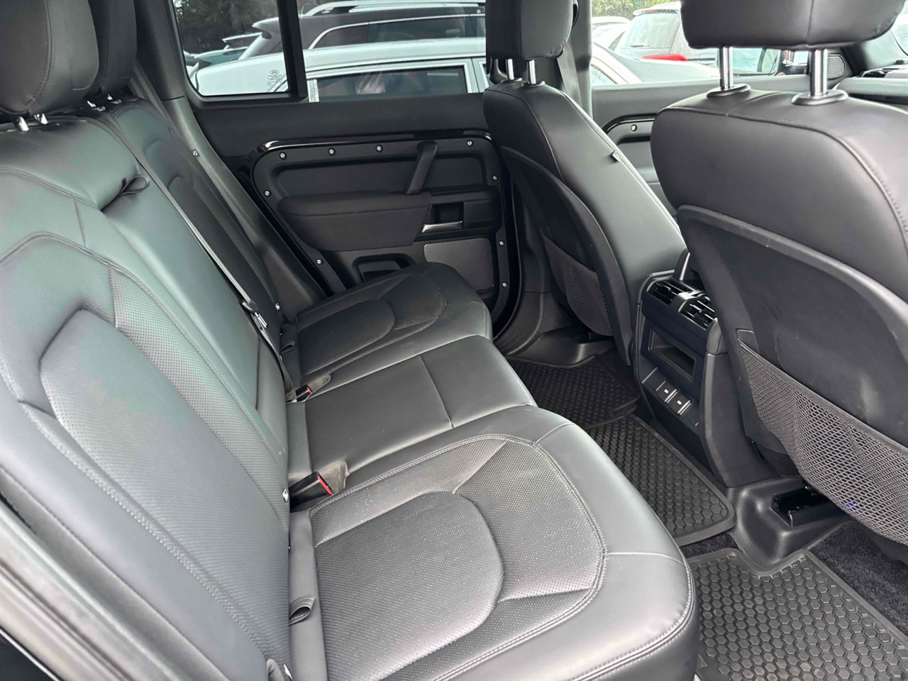 2023 Land Rover Defender