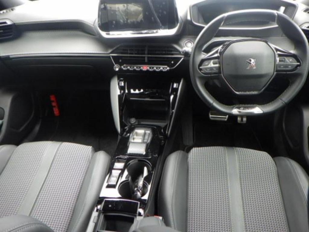 2024 Peugeot e-2008