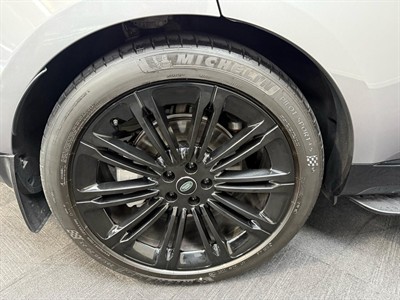 2022 Land Rover Range Rover - Thumbnail