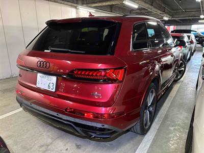 2022 Audi Q7 - Thumbnail