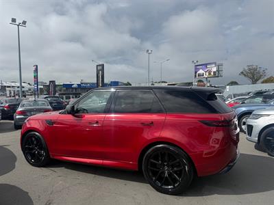 2022 Land Rover Range Rover Sport - Thumbnail