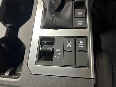 2024 Toyota Land Cruiser Prado - Thumbnail