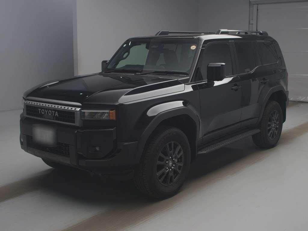 2024 Toyota Land Cruiser Prado