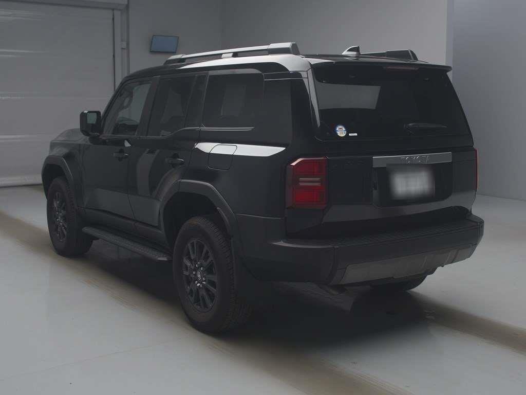 2024 Toyota Land Cruiser Prado