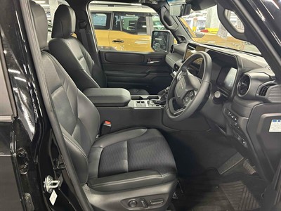 2024 Toyota Land Cruiser Prado - Thumbnail