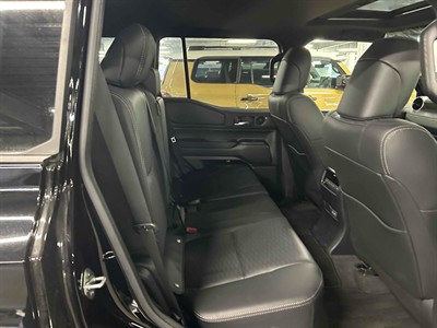 2024 Toyota Land Cruiser Prado - Thumbnail