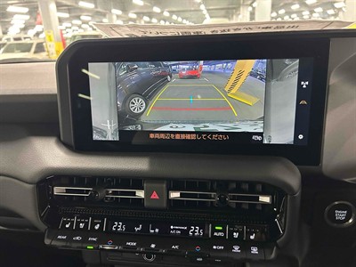 2024 Toyota Land Cruiser Prado - Thumbnail