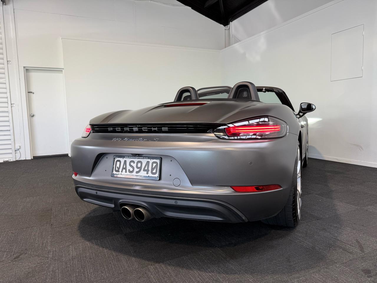 2020 Porsche Boxster