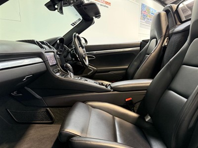 2020 Porsche Boxster - Thumbnail