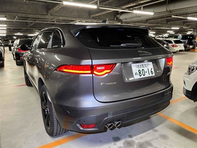 2017 Jaguar F-Pace - Thumbnail