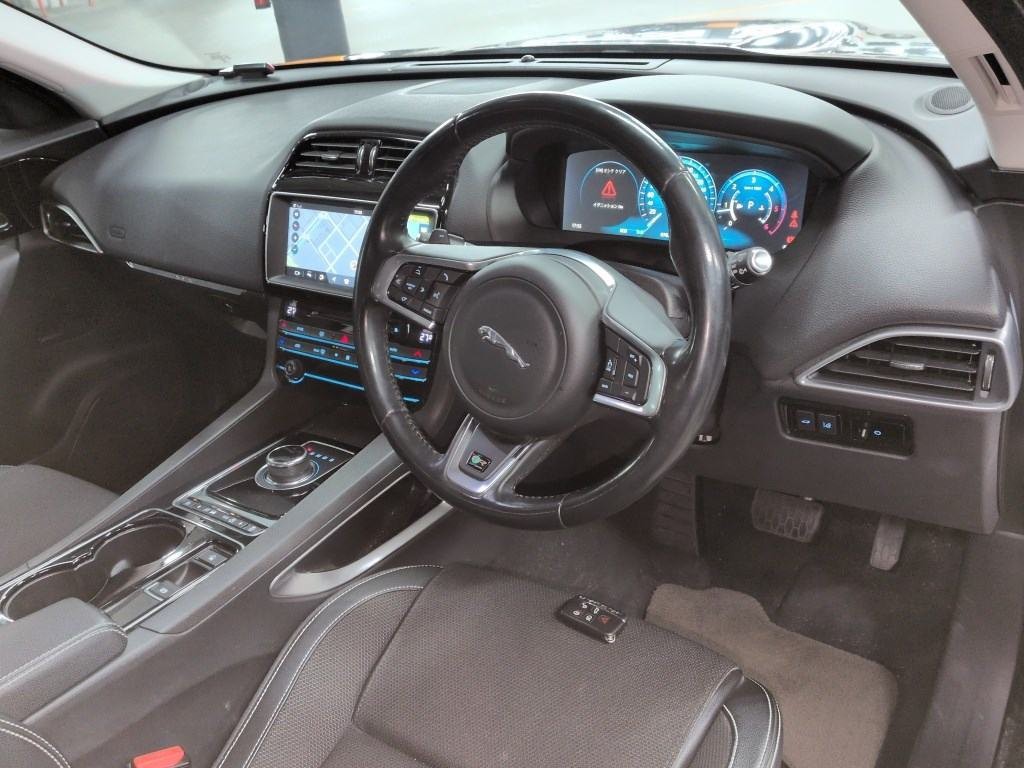 2017 Jaguar F-Pace