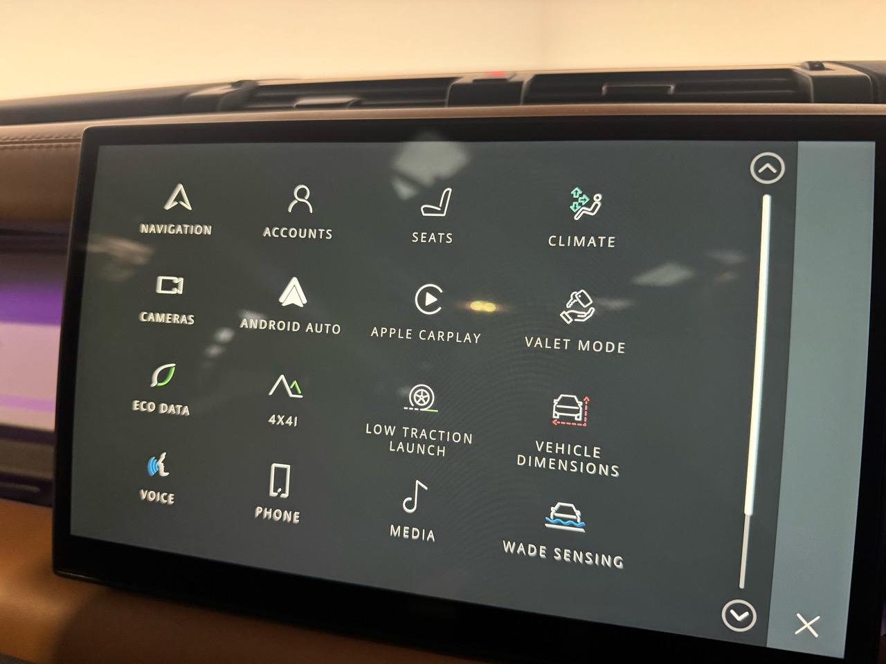 2023 Land Rover Defender