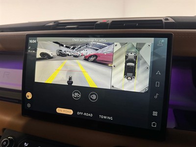 2023 Land Rover Defender - Thumbnail