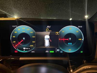 2021 Mercedes-Benz EQA - Thumbnail