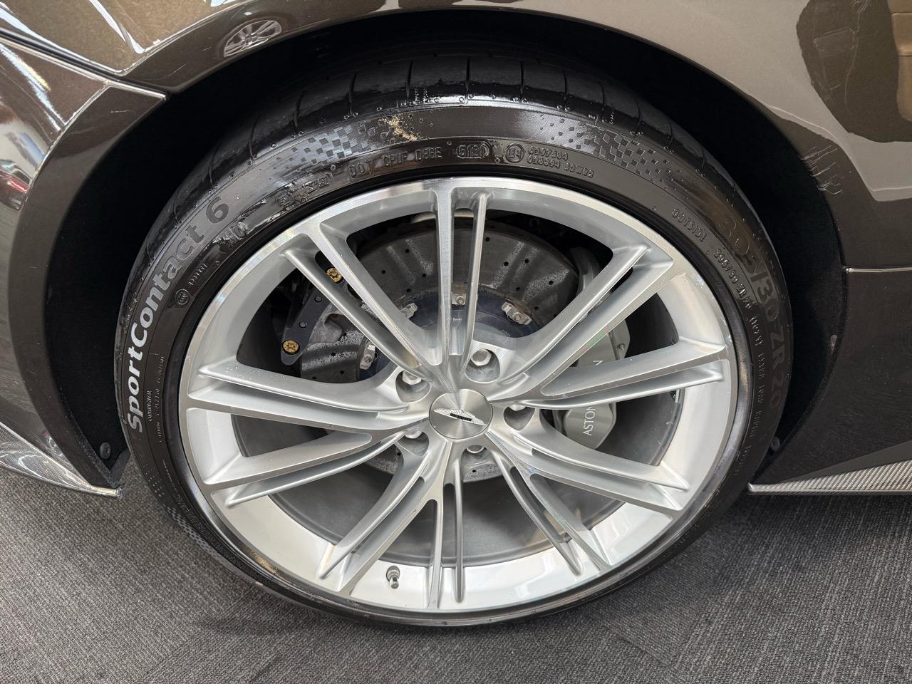 2013 Aston Martin Vanquish