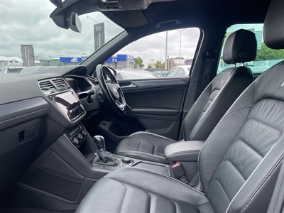 2018 Volkswagen Tiguan - Thumbnail