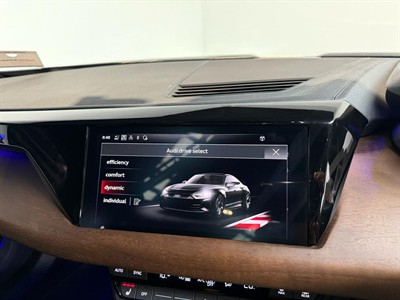 2021 Audi E-Tron - Thumbnail