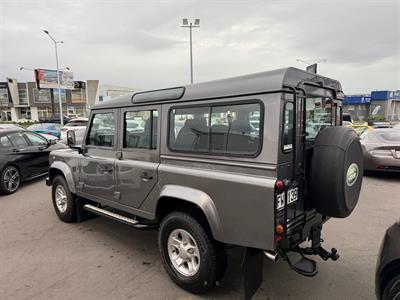 2011 Land Rover Defender - Thumbnail