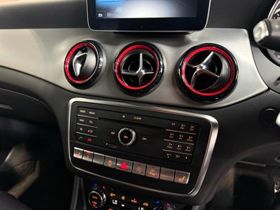 2017 Mercedes-Benz CLA 45 - Thumbnail