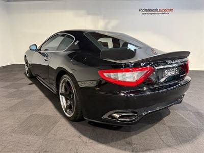 2009 Maserati GranTurismo - Thumbnail