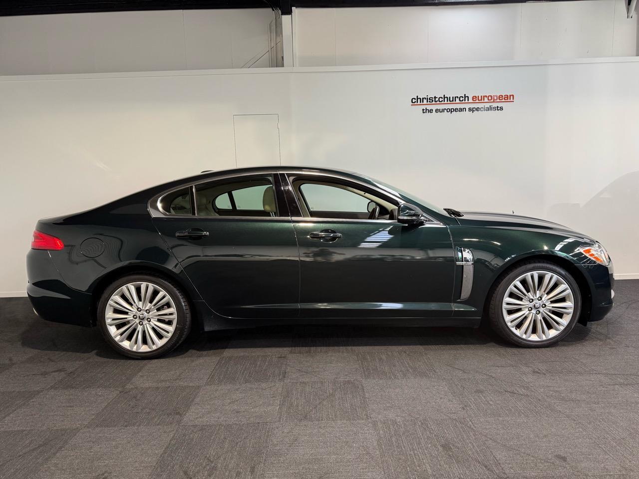 2011 Jaguar XF