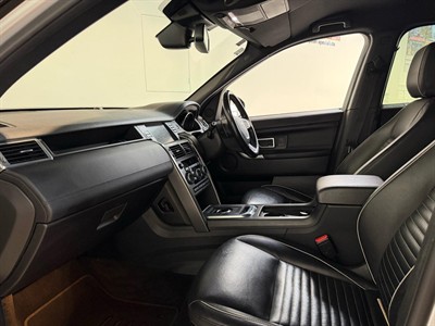 2018 Land Rover Discovery Sport - Thumbnail