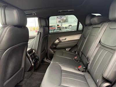 2023 Land Rover Range Rover Sport - Thumbnail