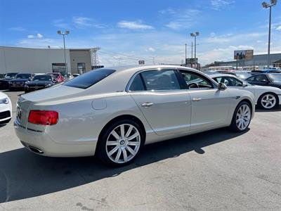 2014 Bentley Flying Spur - Thumbnail