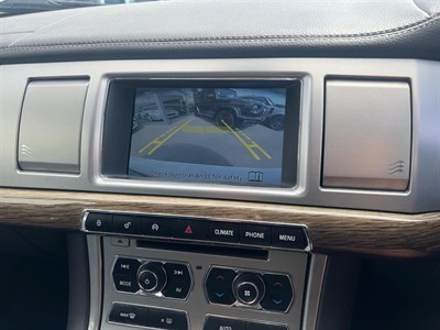 2013 Jaguar XF - Thumbnail