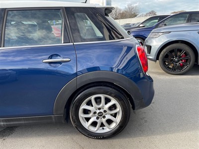 2015 Mini Cooper S - Thumbnail