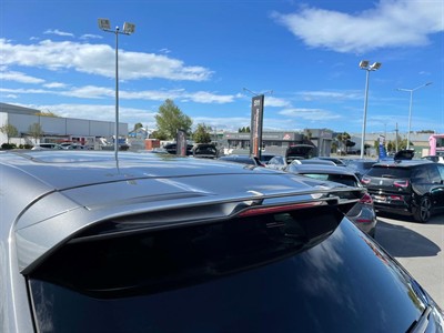 2013 Porsche Cayenne - Thumbnail