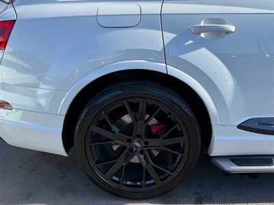 2017 Audi SQ7 - Thumbnail