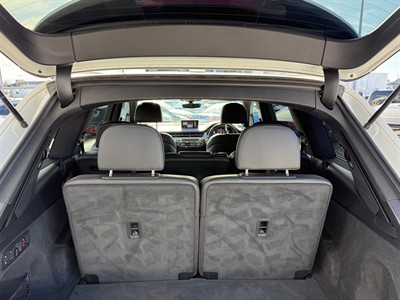 2017 Audi SQ7 - Thumbnail