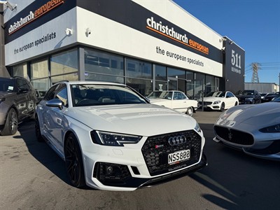 2018 Audi RS4 - Thumbnail