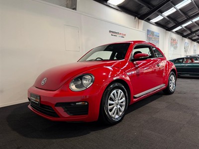 2017 Volkswagen Beetle - Thumbnail