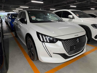 2020 Peugeot e-208 - Thumbnail