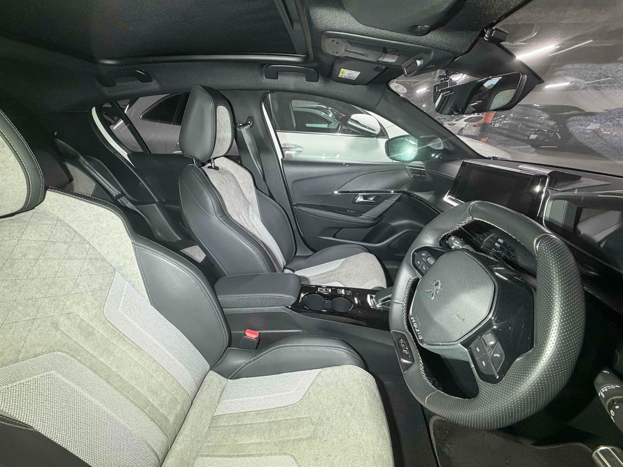 2020 Peugeot e-208