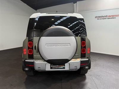 2021 Land Rover Defender - Thumbnail