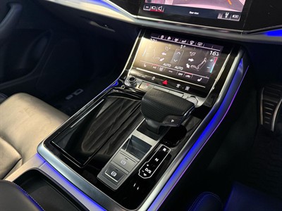 2019 Audi Q8 - Thumbnail