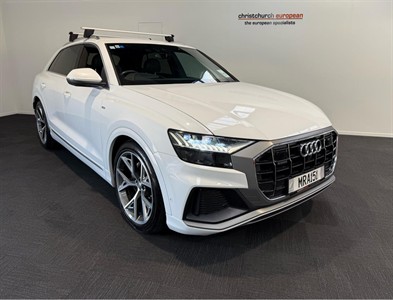 2019 Audi Q8 - Thumbnail