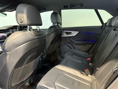 2019 Audi Q8 - Thumbnail