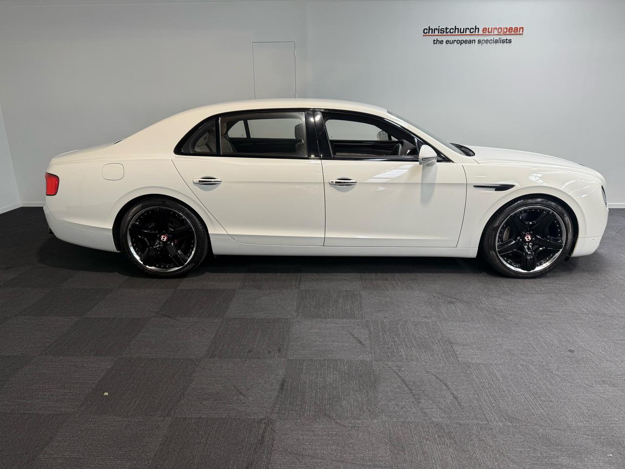 2016 Bentley Continental