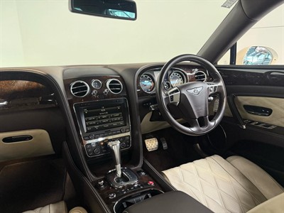 2016 Bentley Continental - Thumbnail