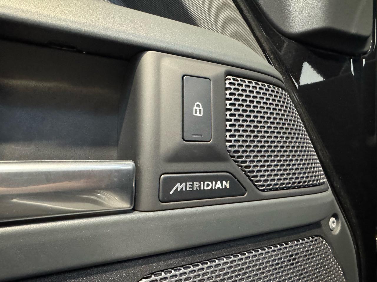 2023 Land Rover Defender