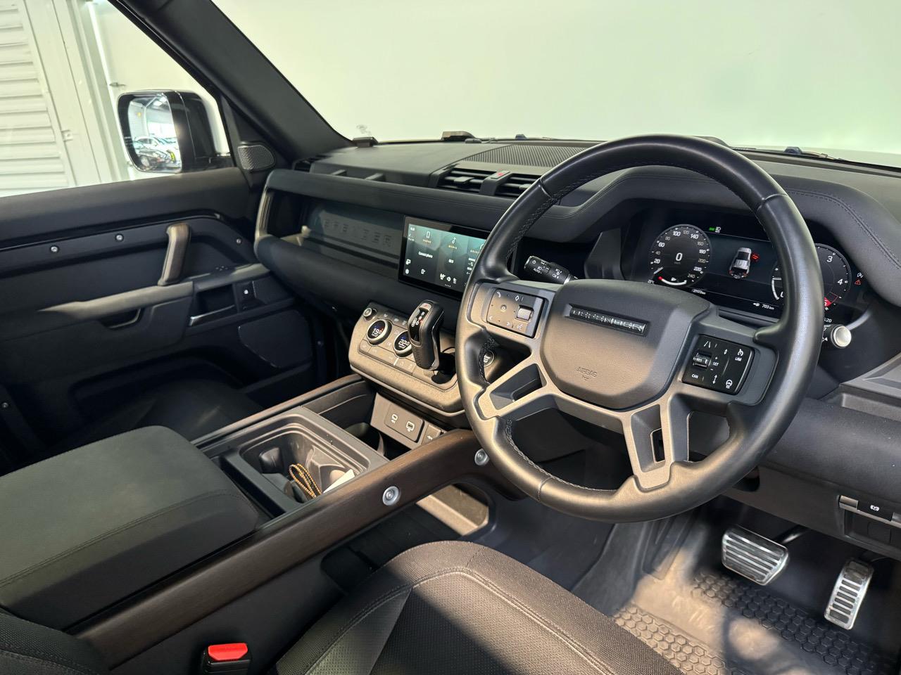 2023 Land Rover Defender