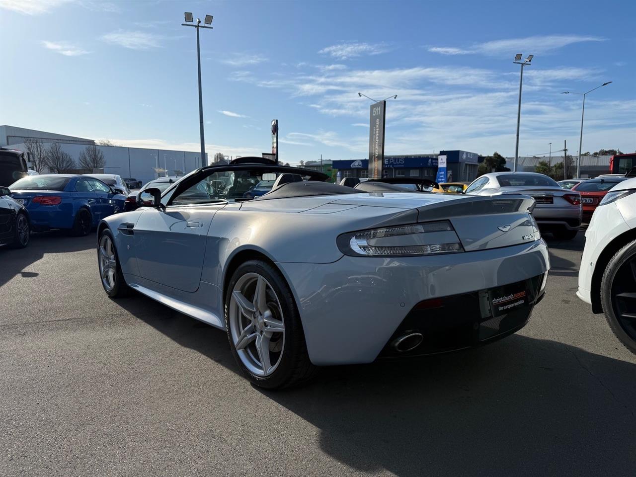 2016 Aston Martin Vantage