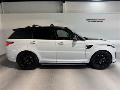 2020 Land Rover Range Rover - Thumbnail