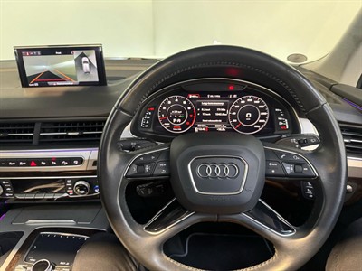 2017 Audi Q7 - Thumbnail