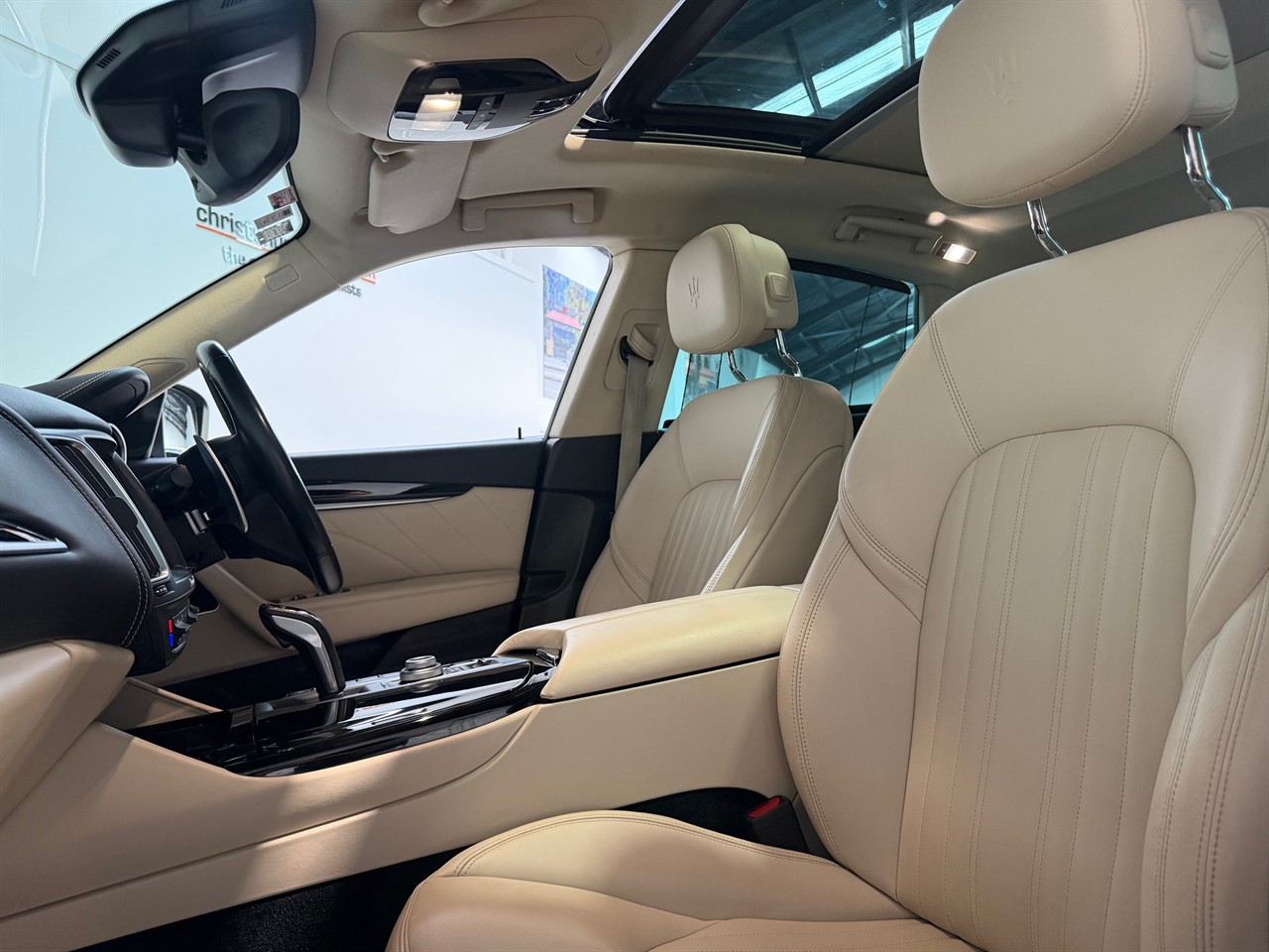 2020 Maserati Levante