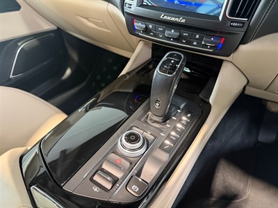 2020 Maserati Levante - Thumbnail